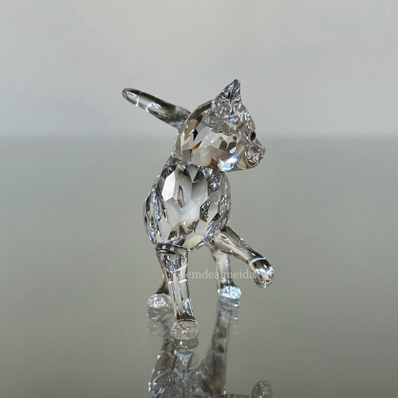SOLD - Swarovski Crystal The Peaceful Countryside Mother Cat Standing 861914 - Picture 4 of 11